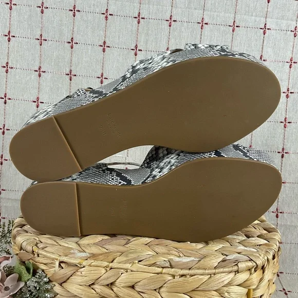 🌺HP Kate Spade “Bunton” Snakeskin Embossed Leather Strappy Platform Sandals 9.5 - Picture 9 of 10